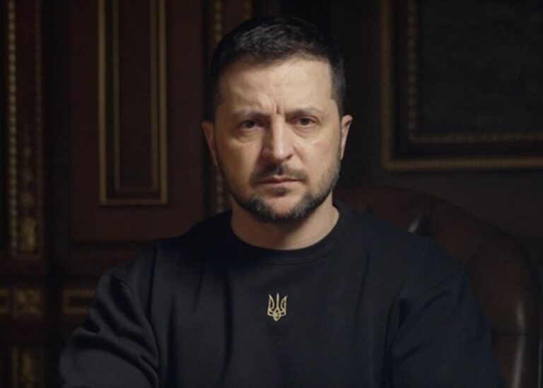 Найбільша атака: президент відреагував на обстріл